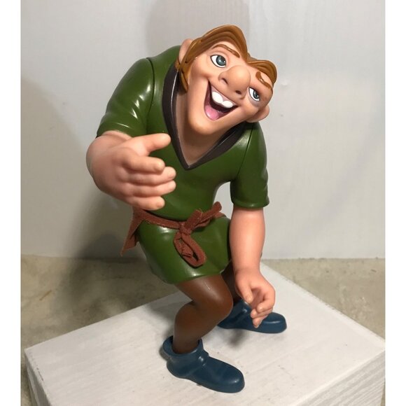 Disneys Hunchback Of Notre Dame Figurine Set Book  Clopin Puppet Drum McDonald's - Picture 2 of 9